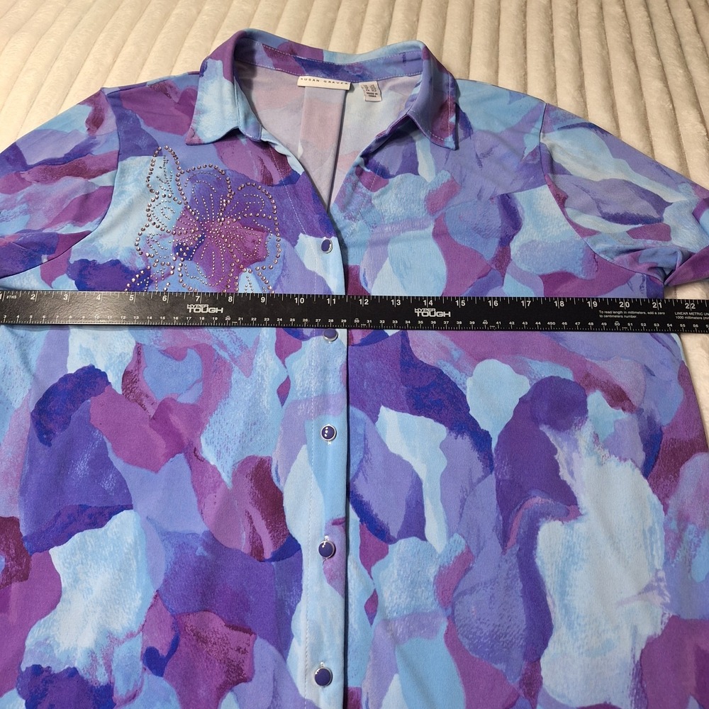 Susan Graver Liquid Knit Button Up Blouse Women LP Floral Watercolor Bling Art - Picture 5 of 9